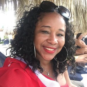 Meet your Posher, Tonya